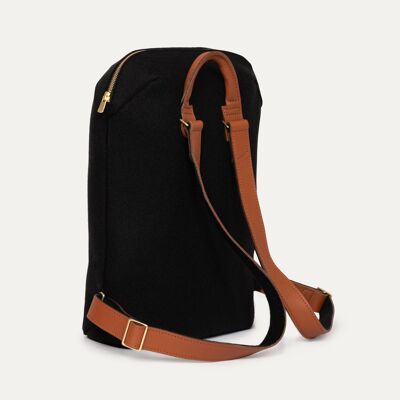 Mochila de exterior CAPSULE en fieltro negro y piel leonada