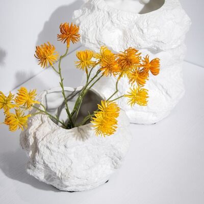 Modern design rock like vase in white ceramic, CHU32WH