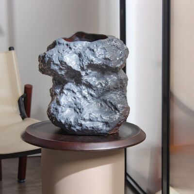 Moderno jarrón estilo roca de cerámica, negro, CHU32ZW