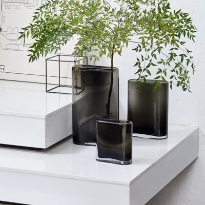 vaso moderno in vetro design asimmetrico, vetro grigio, BADEN20GR