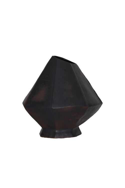 modern vase, angular edges, as if piece of metal HAN31ZW