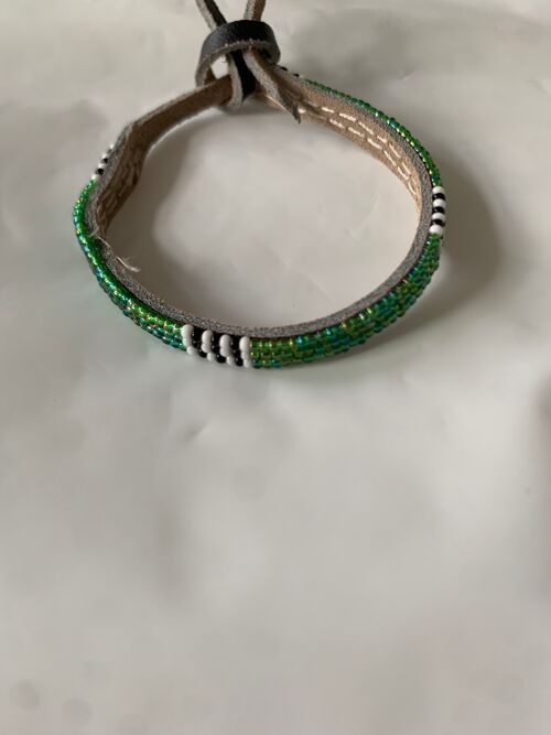 *neu* Armband magic green with white/black