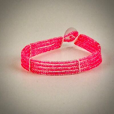 Maasai bracelet with button / one color pink