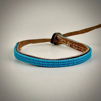 Bracelet uni bleu clair