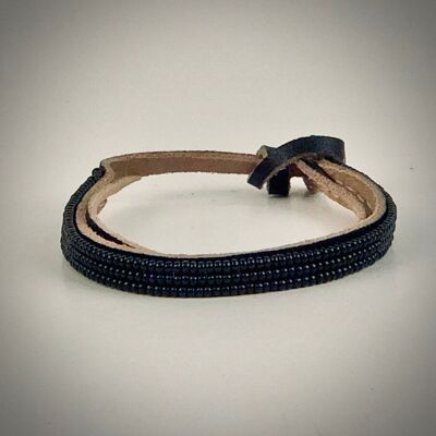 Bracelet one color black