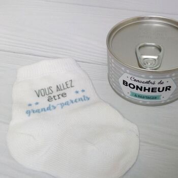 annonce grands-parents grossesse - Boite de conserve avec chaussette bébé - annonce bébé aux grands-parents 5