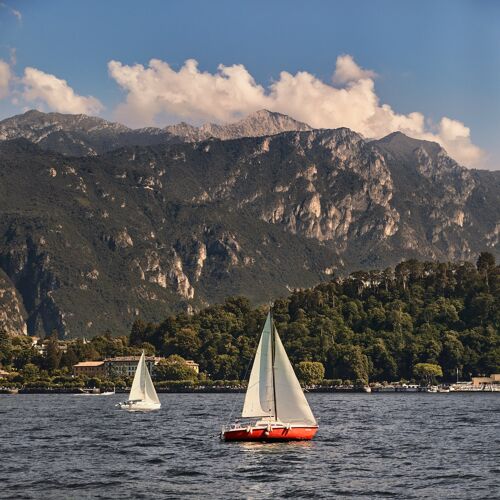 Sailors I, Lake Como - 50x50 - Plexiglas