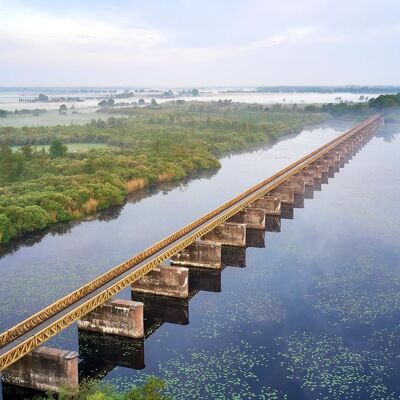 Gelbe Brücke aus dem Himmel, Niederlande - 50x25 - Plexiglas