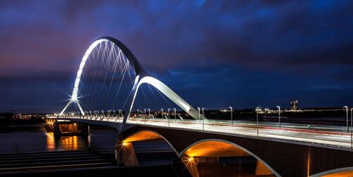 De Oversteek, Nijmegen - 50x25 - Plexiglas