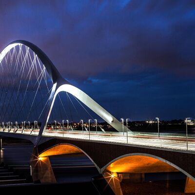 The Crossing, Nimwegen - 60x30 - Plexiglas