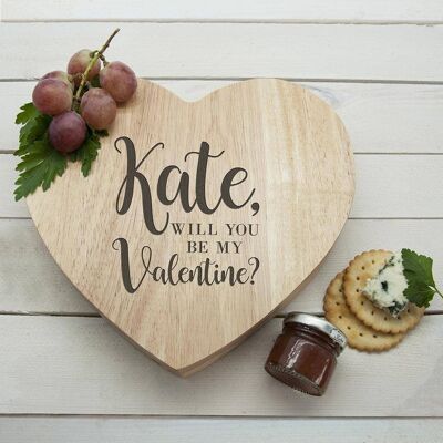 Personalised Be My Valentine Heart Cheese Board (PER2592-001) (TreatRepublic1011)