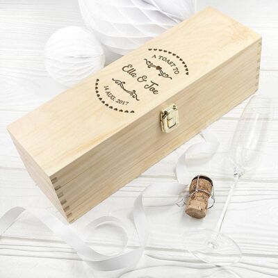 Personalised Couple Name In Heart Frame Wine Box (PER3090-SNG) (TreatRepublic1364)