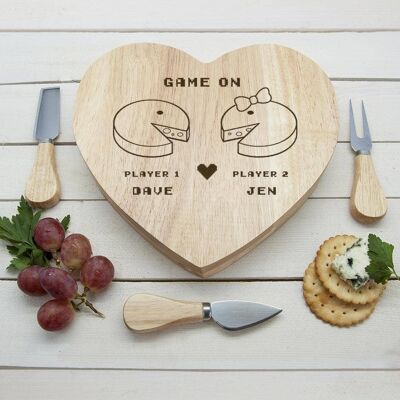 Retro 'Game On' Couples' Heart Cheese Board (PER973-001) (TreatRepublic2994)
