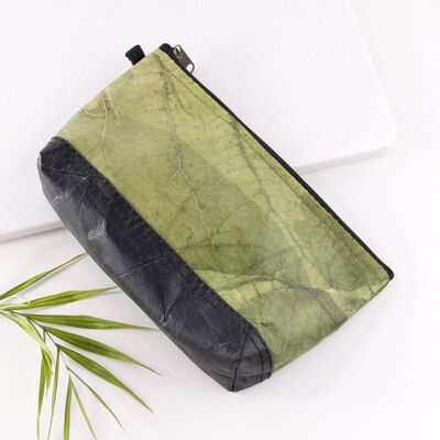 Riverside Wash Bag in Leaf Leather - Leaf Green (JUN7-GRE) (TreatRepublic3006)
