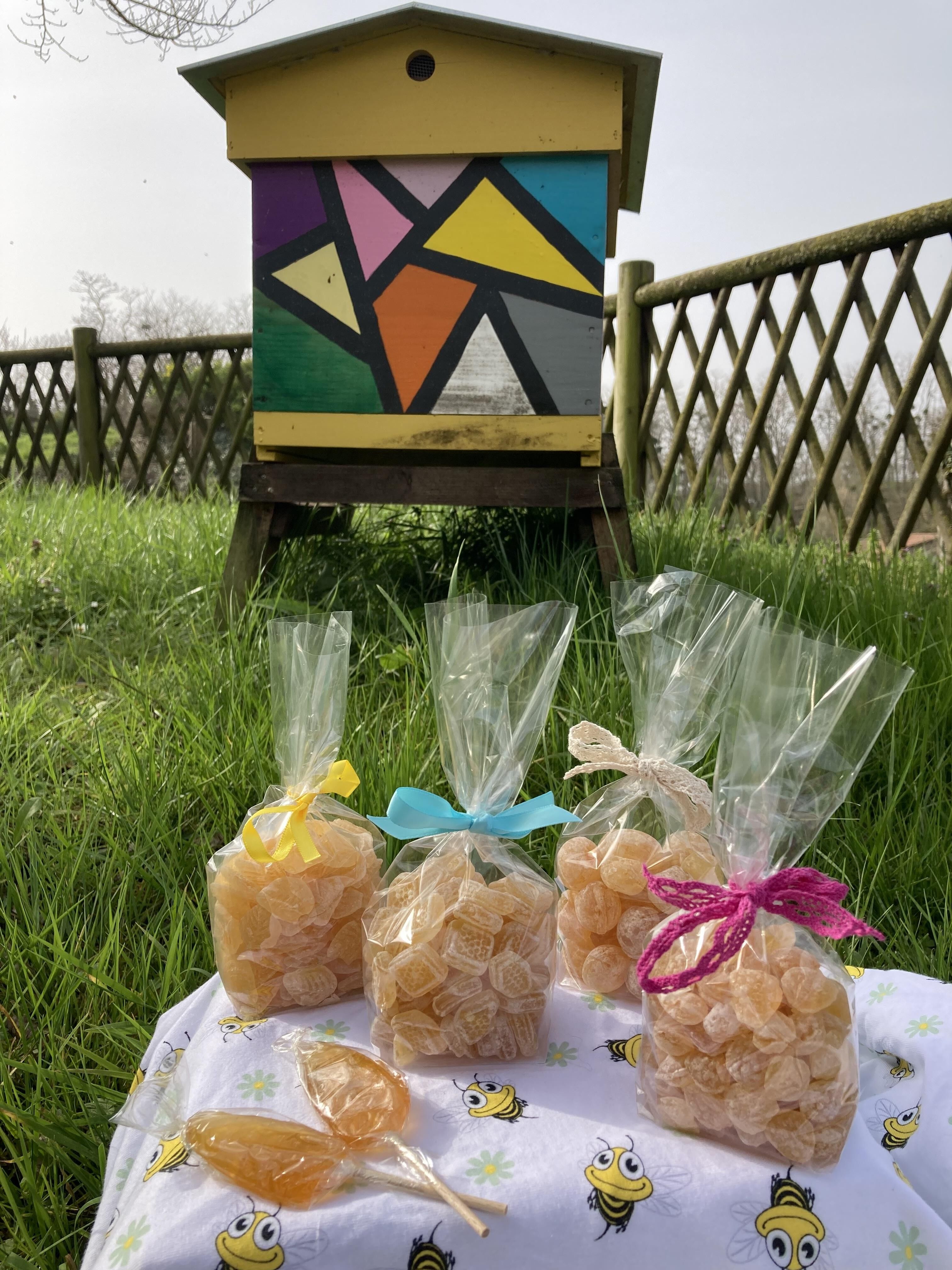 Caramelle al miele aromatizzate all'eucalipto