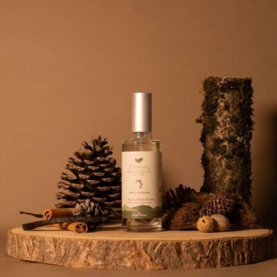 Spices and Pine scented spray