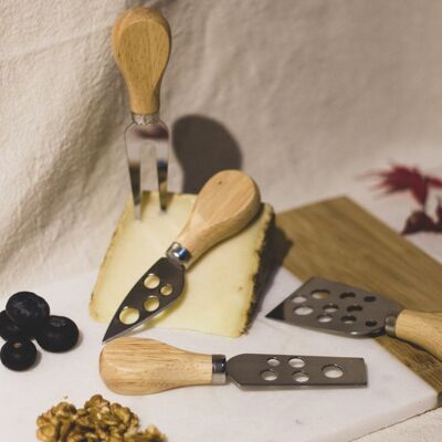 Set de cuchillos para el queso