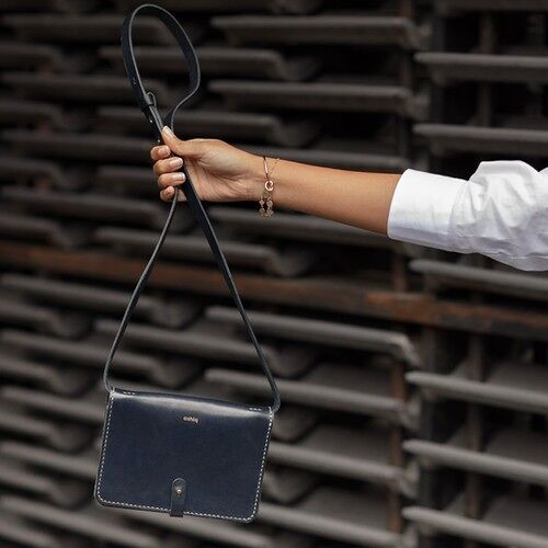 Cross Body - navy blue