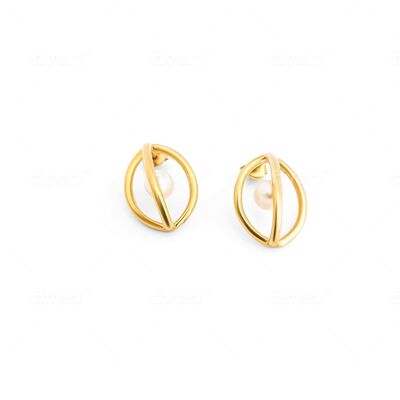 Juntos Gold and Pearl medium Stud Earrings (5f0f9eb754a6c178b01d1518)