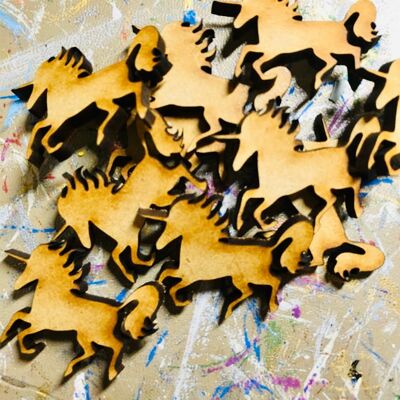 Pack of 10 MDF Unicorns 70 mm