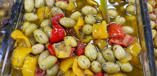 Olives vertes à la Sicilienne (ail, persil, poivrons) VRAC