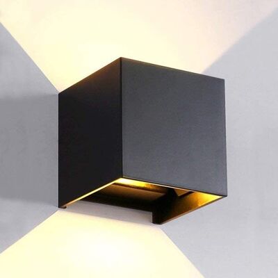 Applique murale Cube LED Noir lampe carré mur moderne extérieur et intérieur