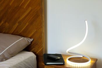 Lampe à poser Curve LED Blanc rond bureau chambre table de nuit design 3