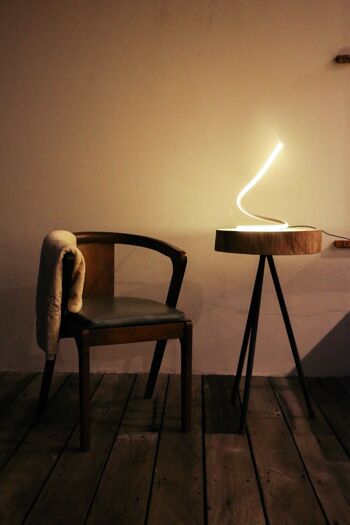 Lampe à poser Curve LED Blanc rond bureau chambre table de nuit design 8