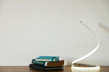 Lampe à poser Curve LED Blanc rond bureau chambre table de nuit design 10