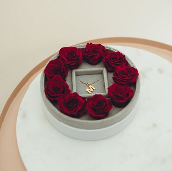 Coffret cadeau avec de vraies roses et bijoux initiales individuels - coffret à bijoux avec la lettre J 1