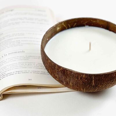 Vela de cuenco de coco hecha a mano en el Reino Unido, fragancia de palisandro y crema de coco.