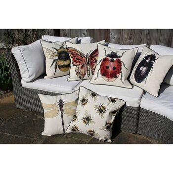 Coussin coccinelle Bug's Life 13