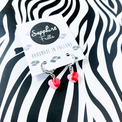 Pendientes Mini Corazón Estampado Leopardo Rosa Caramelo y Rojo - Aro Color Plata 1cm