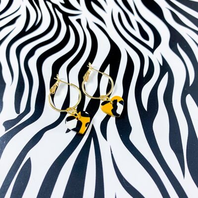 Pendientes Pequeños Corazón Estampado Leopardo Mostaza - Aro Color Oro 2cm