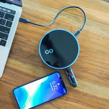 Moovygo hub USB-C 12 en 1 et chargeur sans fil 12