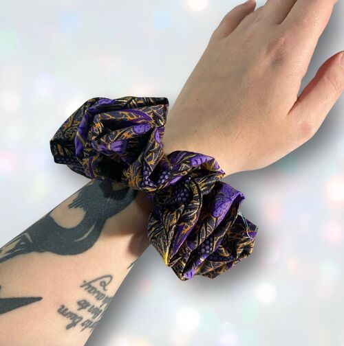 Purple & Gold Autumnal Leaves Midi Scrunchie