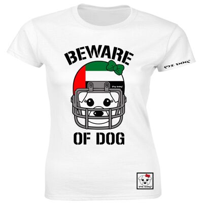 Mi Dog, mujer, cuidado con el perro, casco de fútbol americano, bandera de Dubái, camiseta entallada, blanco