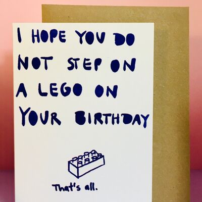 Spero che tu non calpesti una carta Lego