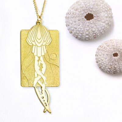 Medusa Necklace Gold