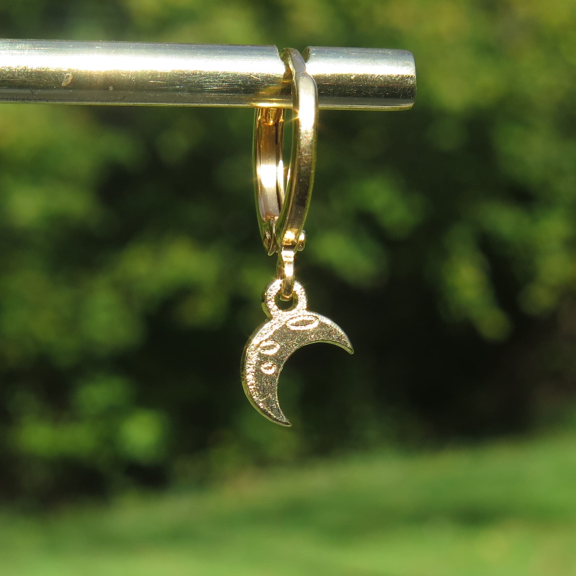 Set di 5 paia di mini cerchi dorati