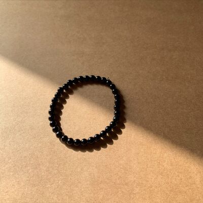 Bracciale in tormalina: protezione, messa a terra, energia positiva