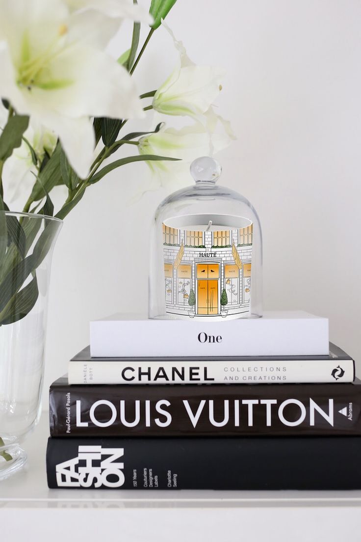 Window Shopping- Candela al profumo di Haute Fine Bone China