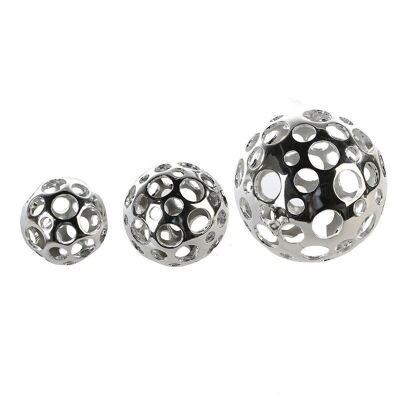 Boule décorative "Trous" argent chromé, poly VE 124125