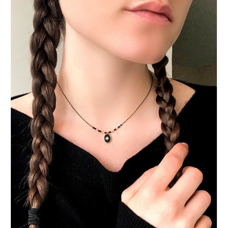 Medallion necklace in black enamel
