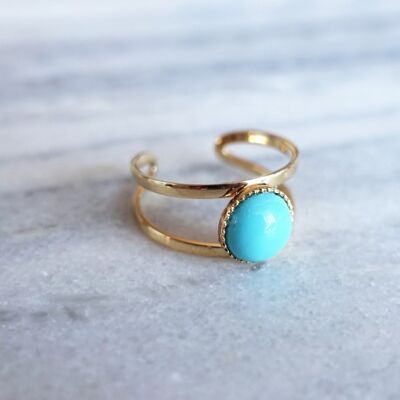 Women's turquoise stone and gold ring