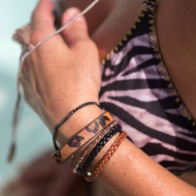 Women's leopard print magnetic cuff bracelet