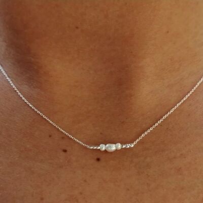 Collana minimalista Alma in argento e perle coltivate