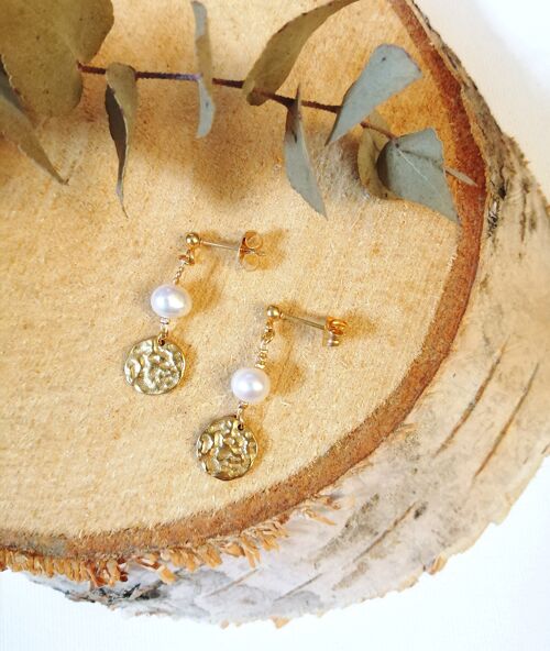 Boucles d'Oreilles Pendantes Martelées avec Perles de Culture Irrégulières