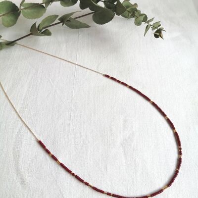 Charline burgundy and gold minimalist necklace