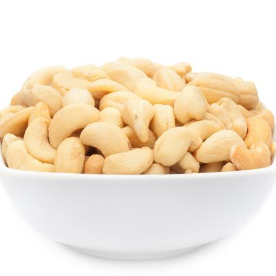 Roasted Cashew. PU with 1 piece and 5000g content per piece